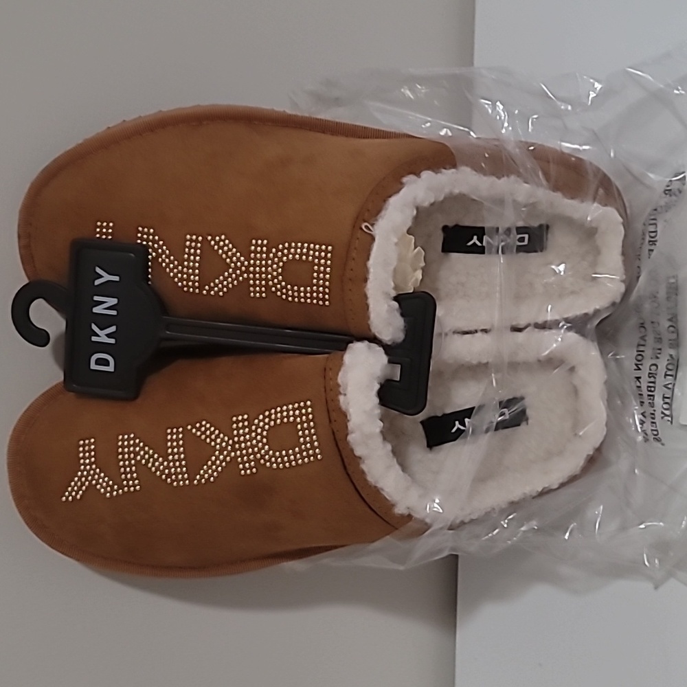 DKNY House Shoes